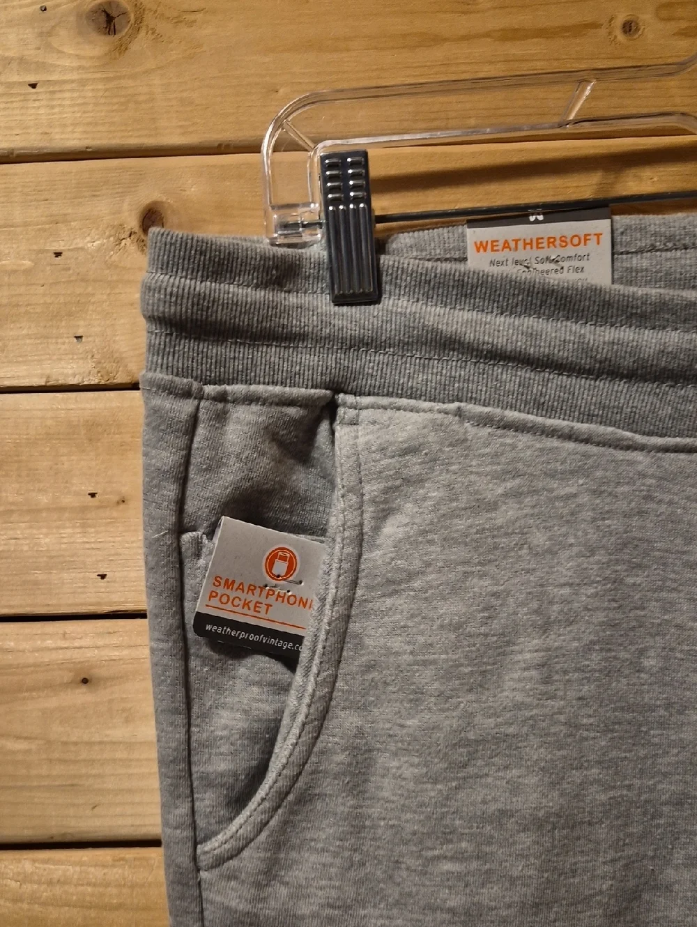 Mens Weatherproof Shorts Size Medium NWT Cotton Blend  Stretch Durable